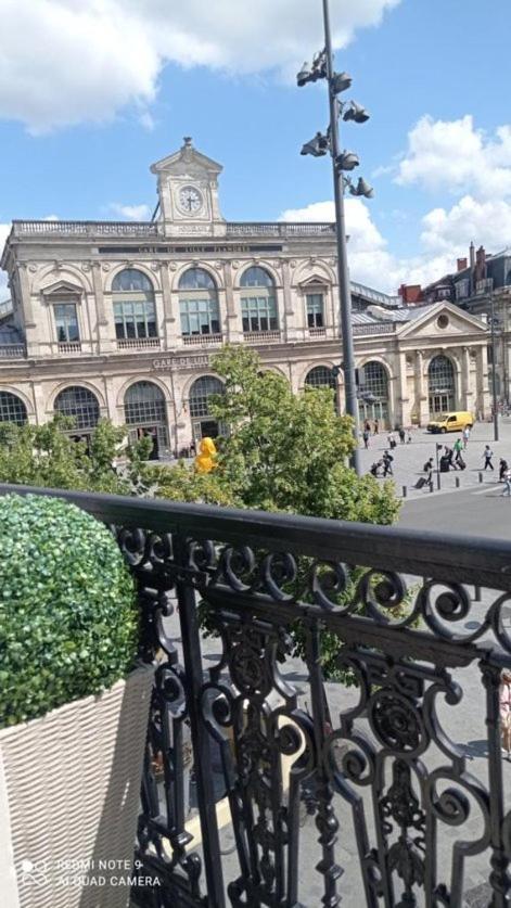 Independante En Face De La Gare Flandres Quarto em Acomodações Particulares